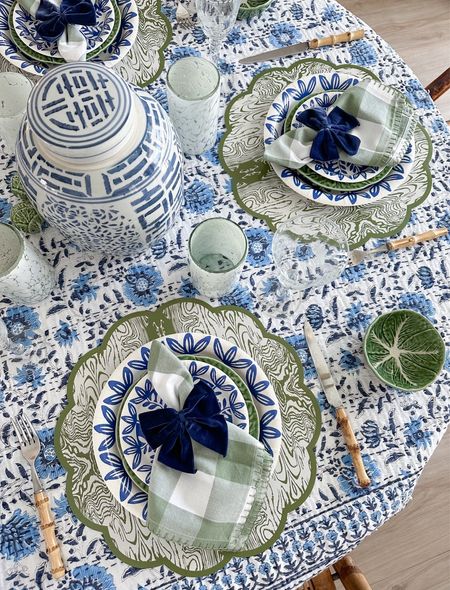 Another beautiful blue & green tablescape on this #tablescapetuesday brought to you by @lucy_grymes lovey assortment of paper products. 

#LTKHoliday #LTKSeasonal #LTKGiftGuide