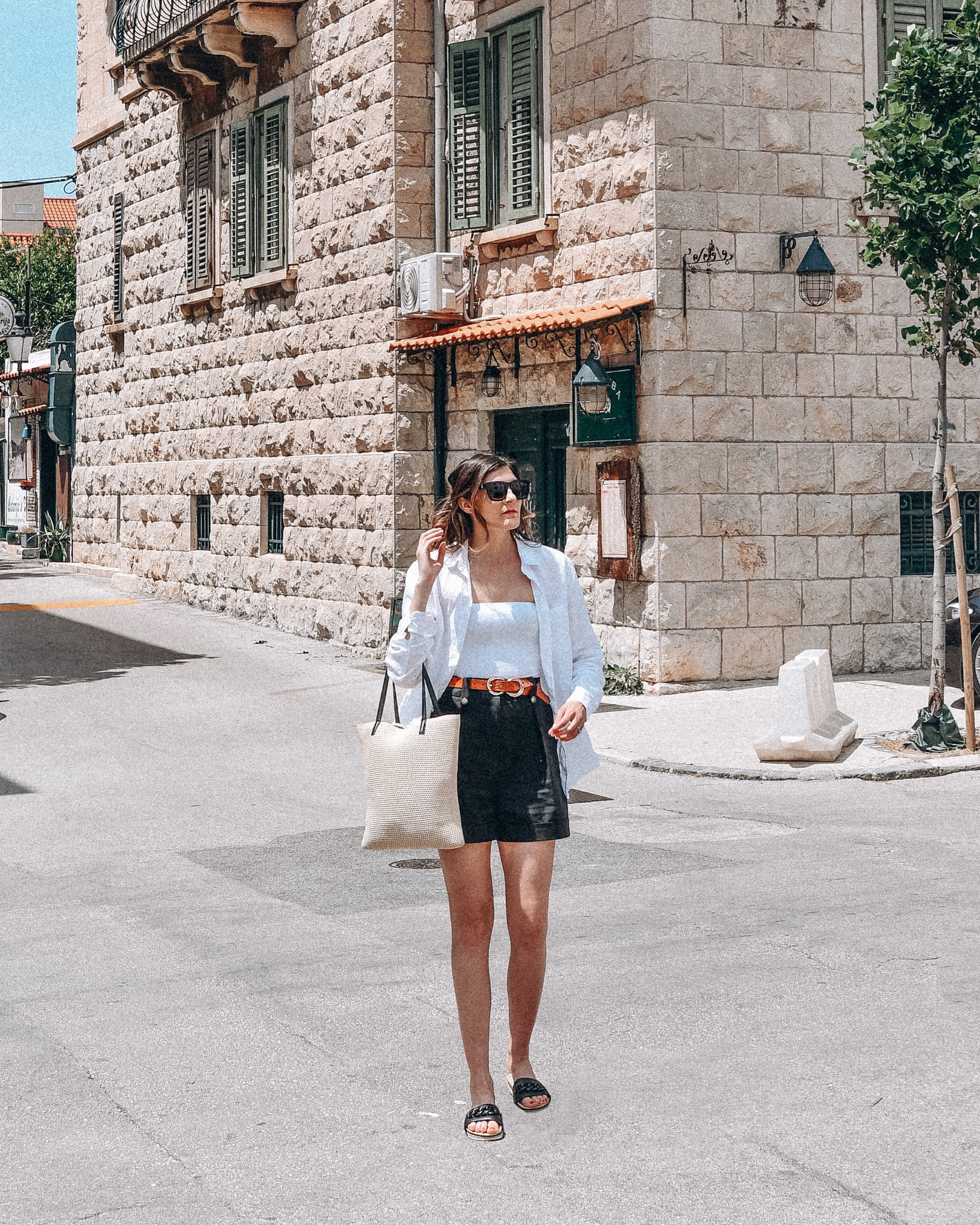 Summer outfit, European summer, linen, neutral outfit

Tall-girl-approved outfit


#LTKSeasonal #LTKunder50 #LTKshoecrush