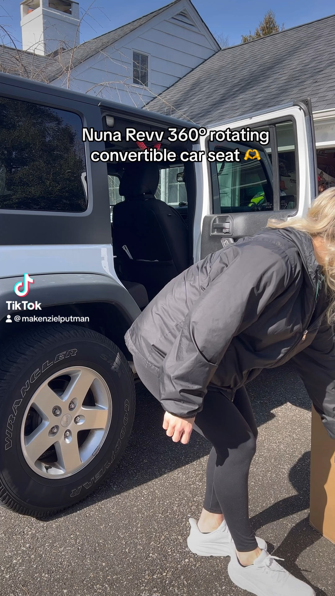 Nuna revv convertible car seat 360 rotation unboxing 

#LTKbump #LTKbaby #LTKfamily