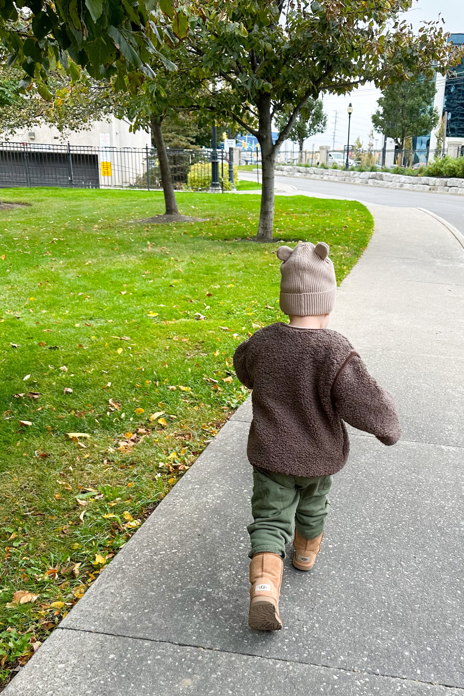 Toddler Classic Short UGGS 

(Toddlers, toddler fashion, fall, winter, toddler boy, Ugg, boots)

#uggs #ugg #toddlerboots #boots #kidsfashion #winterboots #toddlerfashion #toddlerwinter #toddlershoes 

#LTKbaby #LTKfamily #LTKSeasonal