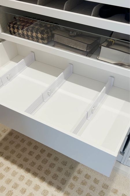 Amazon expandable drawer dividers!

organization, organize, drawer dividers, home organization, closet, closet organizer 

#LTKhome #LTKunder100 #LTKunder50