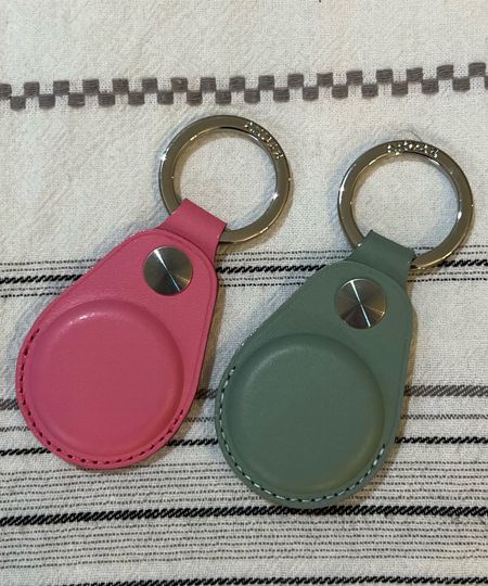 Andar leather AirTag keychain

#LTKitbag #LTKfindsunder50 

#LTKGiftGuide