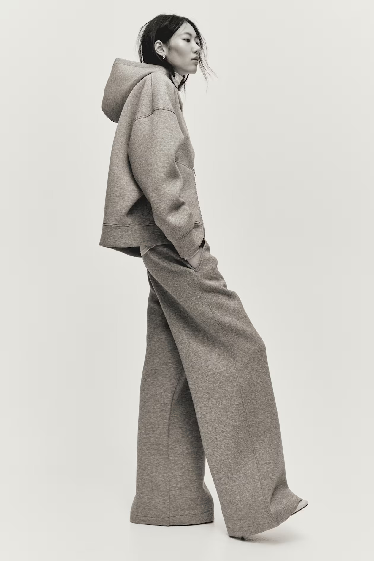 Wide scuba trousers | H&M (UK, MY, IN, SG, PH, TW, HK)