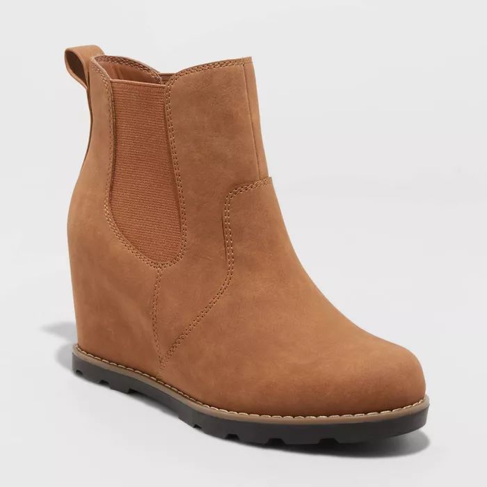 Women's Amalia Fashion Boots - Universal Thread™ | Target