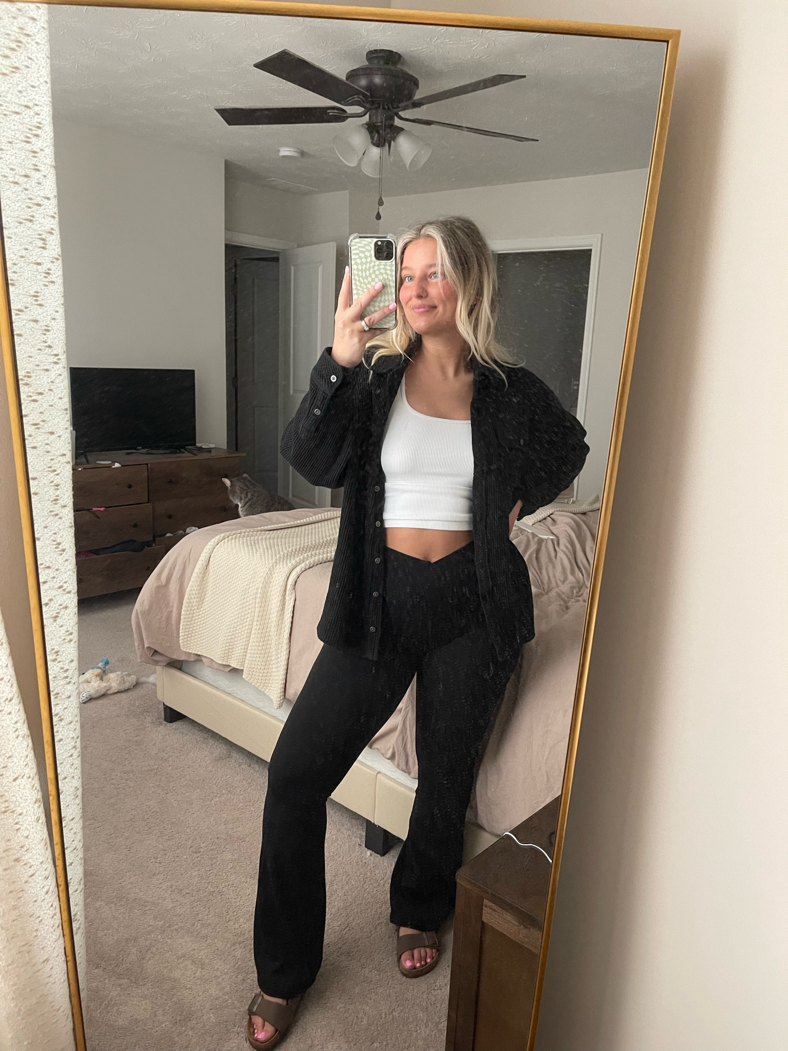 The ultimate lounge fit ✨ 

#LTKFind #LTKfit #LTKGiftGuide