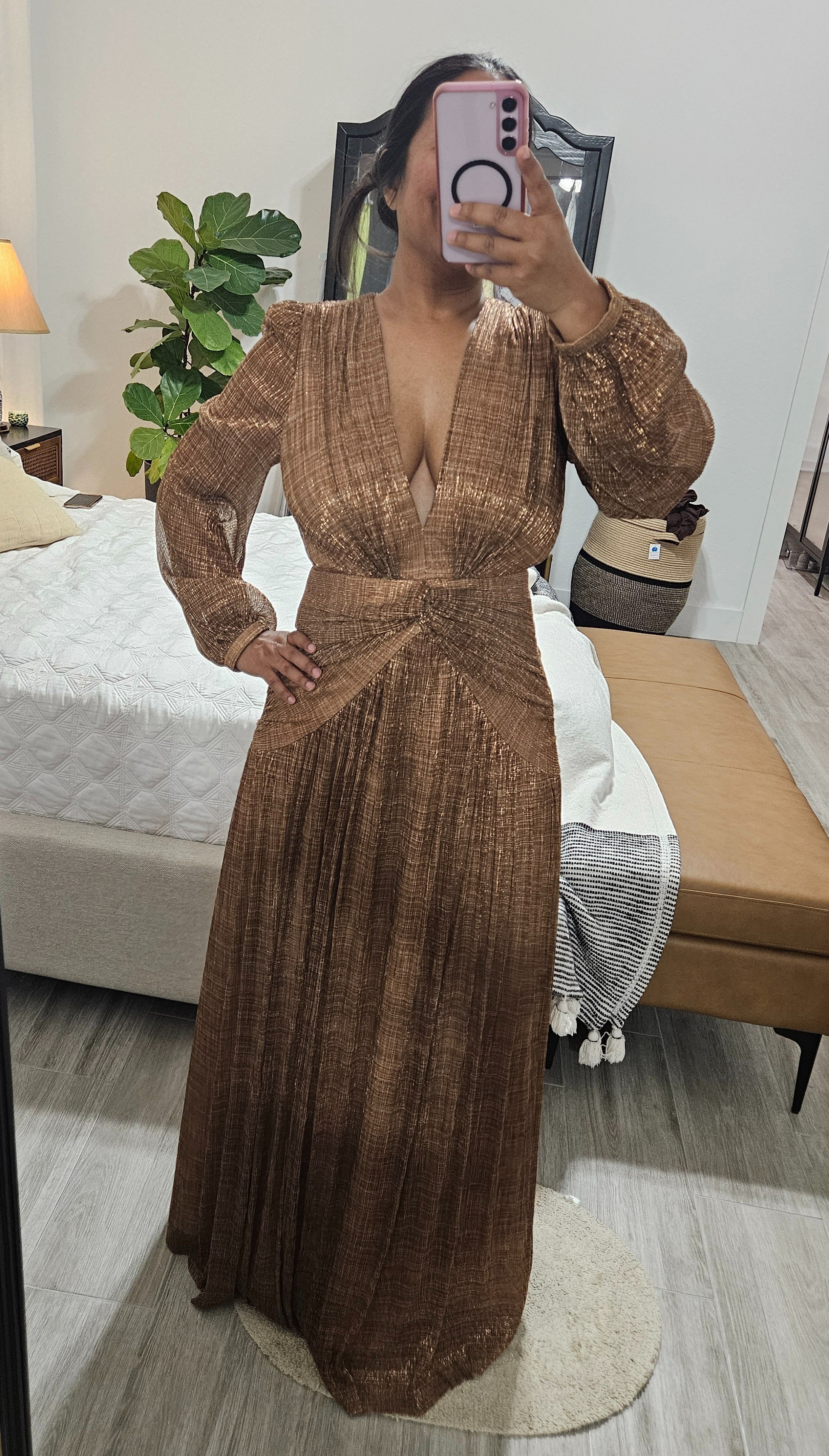 Beautiful bronze back out Low plunge dress. Size 8. 

#LTKootd #LTKPetite #LTKMidsize