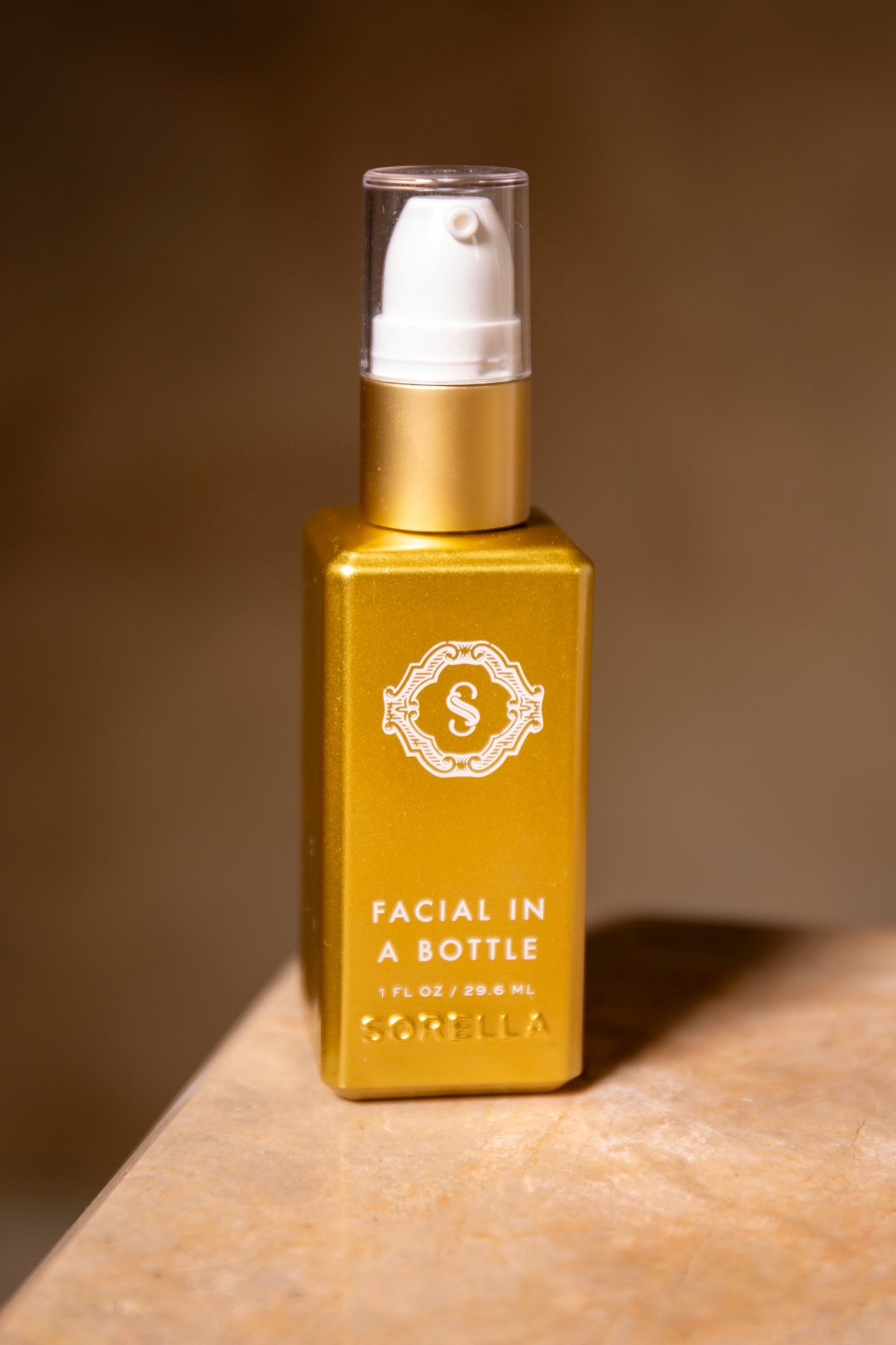 

✨ Facial in a Bottle | The Crown Jewel 💎 Bring that post-facial glow home. This azelaic serum works overnight to visibly fade hyperpigmentation, fight breakout-causing bacteria, and smooth fine lines and wrinkles — all while you sleep.
This one-step facial from @sorellaapothecary truly understood the assignment.
It’s basically a miracle in a bottle. She is beauty, she is grace. 💛
#sorella #sorellaapothecary #botanicals #bakuchiol #retinolalternative #facialinabottle #eveningskincare #healthyaging 





#LTKselfcare #LTKBeauty #LTKFindsUnder100