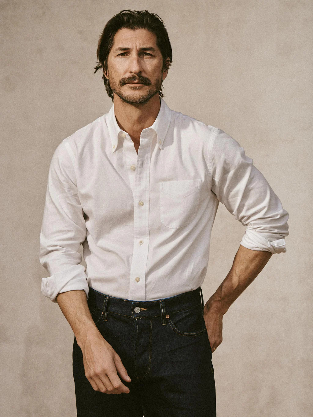 White Perfect Oxford One Pocket Shirt - Buck Mason- Modern American Classics | Buck Mason