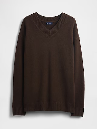 CashSoft Oversized V-Neck Sweater | Gap (US)
