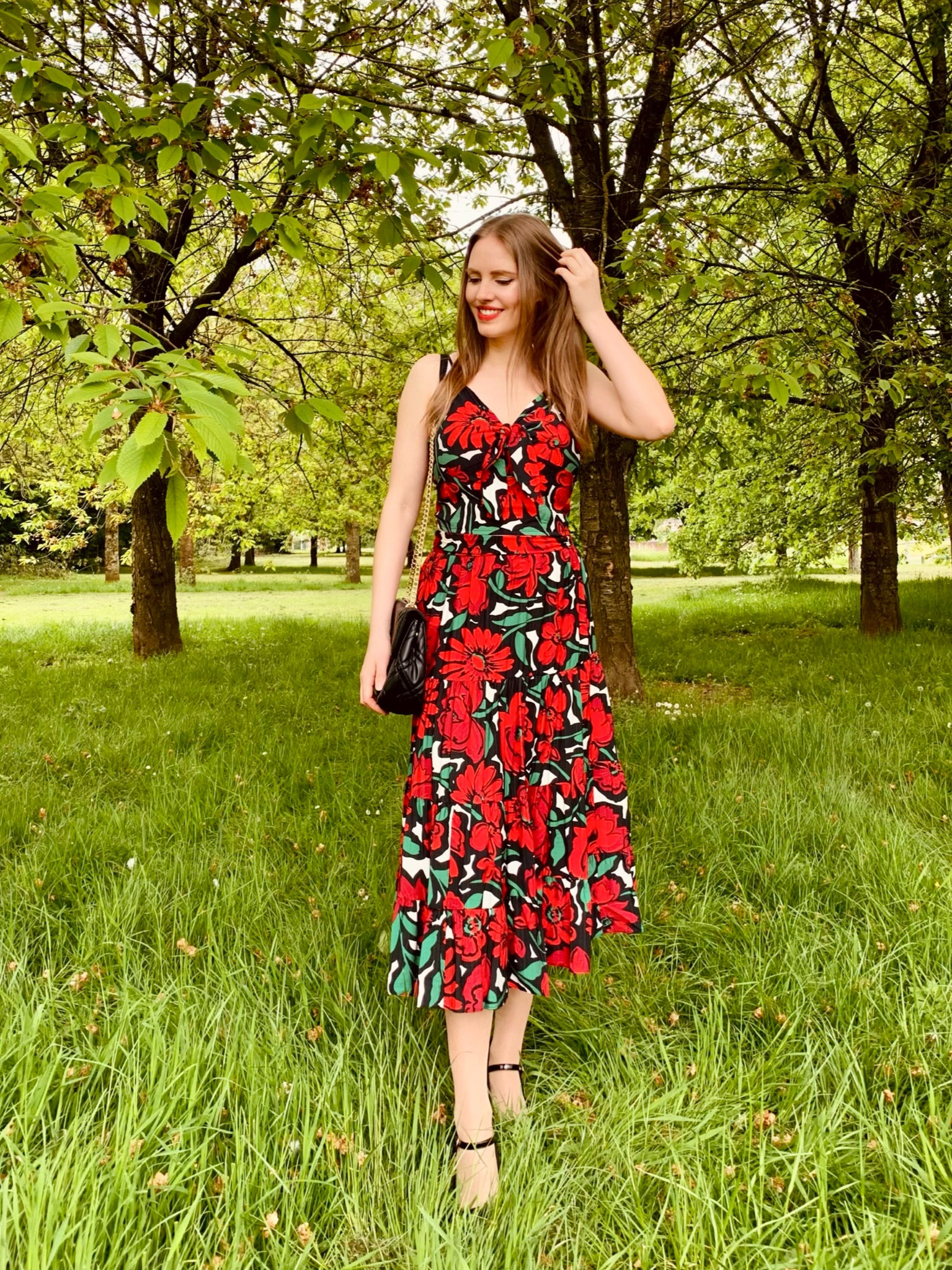Sometimes you need to unplug and enjoy nature's company 🌳🌿

Wearing this new-in red rose floral coord set from Tu Clothing 🌹 

Spring outfit 
Spring fashion 
Spring look 
Vintage 
Floral
Coord set 
Maxi skirt 
Midi skirt 
Floral outfit 
Red dress 
Red skirt 
Red flower dress 

#LTKsalealert #LTKunder50 #LTKstyletip