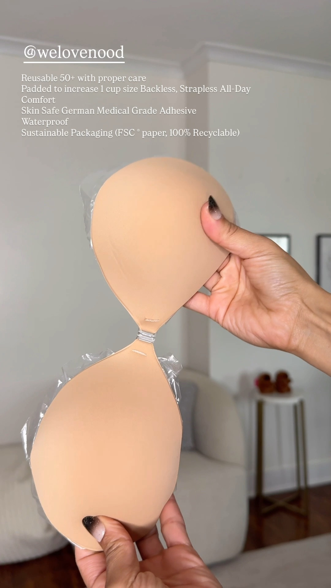 Nood Luxe Adhesive bra. Perfect for plunging necklines and backless styles.

Waterproof
50+ uses
Seamless 
Perfect for upcoming holiday outfits!!

#LTKootd