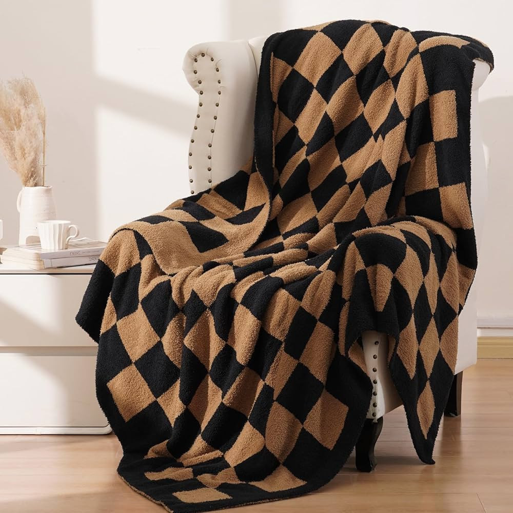 PHF Checkered Throw Blanket for Couch, Soft Knit Fluffy Checkerboard Fleece Blanket, Cozy Lightwe... | Amazon (CA)