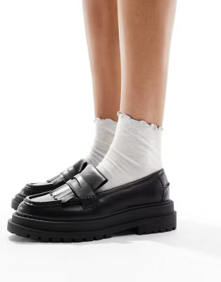 ASOS DESIGN Majesty chunky fringe loafer in black | ASOS (Global)