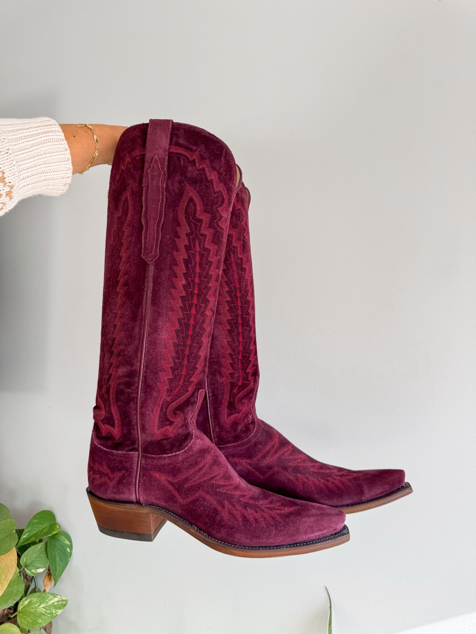 favorite cowboy boots — these are so good for the holidays! i love the garnet burgundy suede 🤤 

#LTKStyleTip #LTKHoliday #LTKShoeCrush