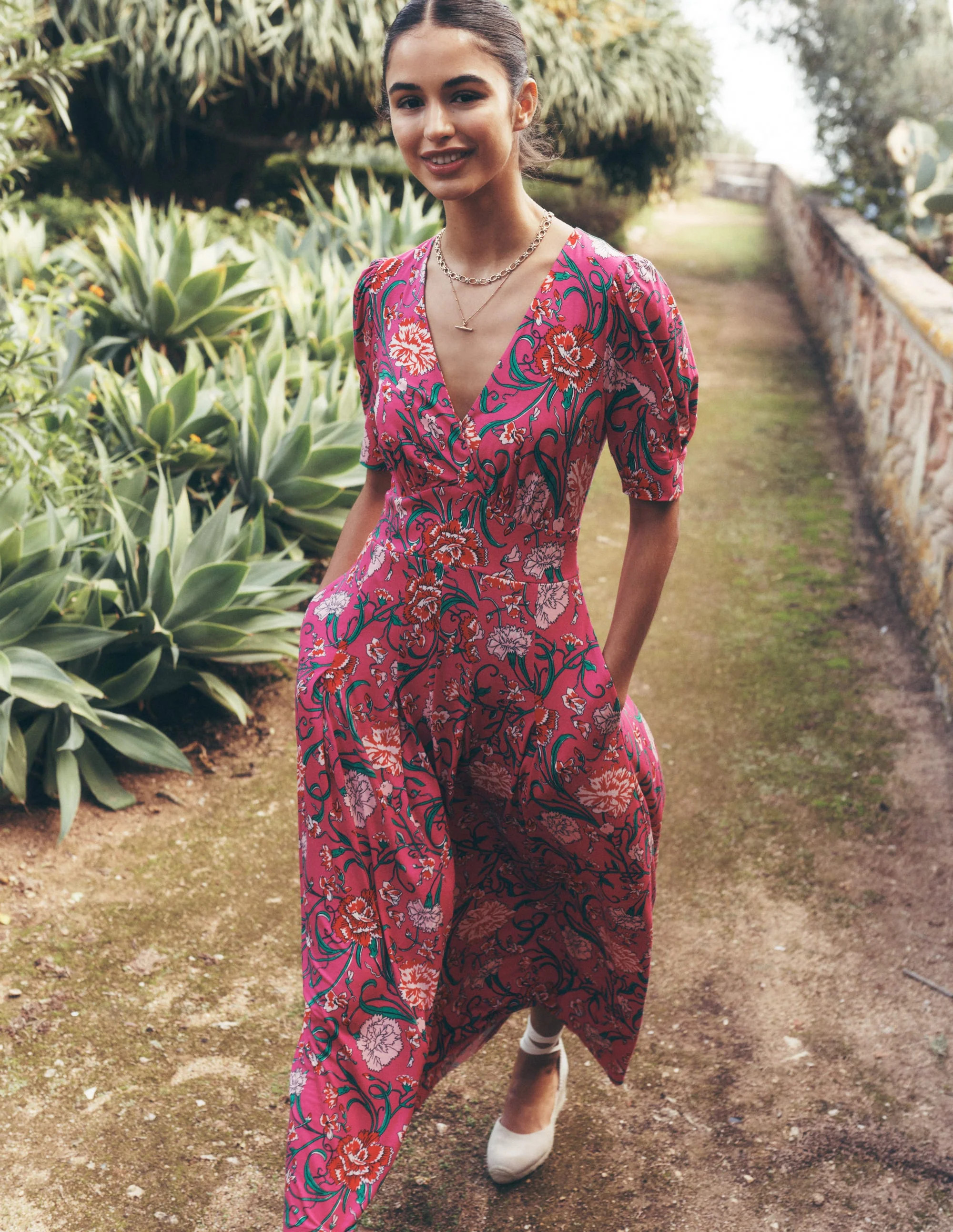 Kristen Pleated Jersey Dress-Pink Yarrow, Carnation Vine | Boden (US)