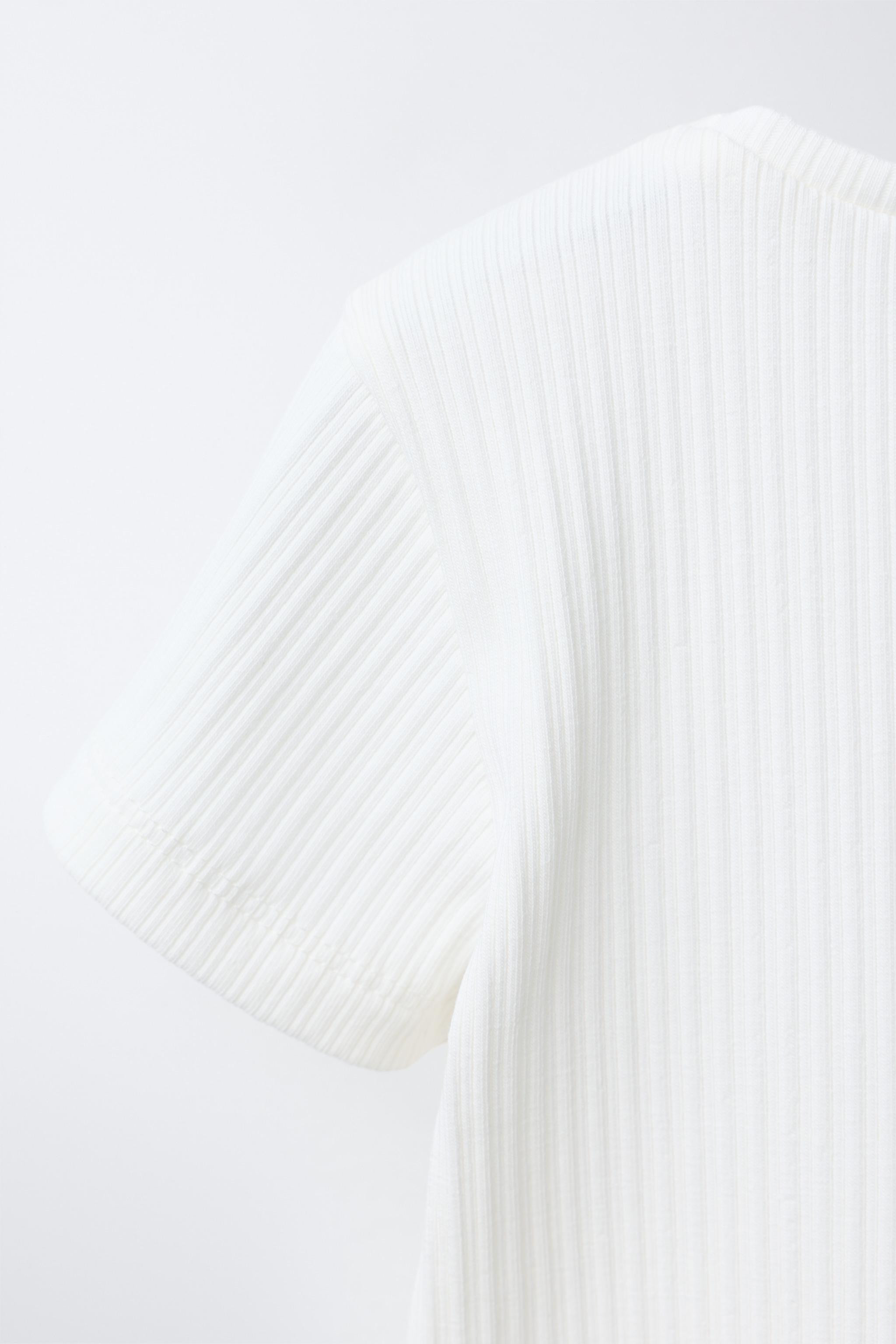 RIBBED CUT-OUT HEARTS T-SHIRT | Zara Canada