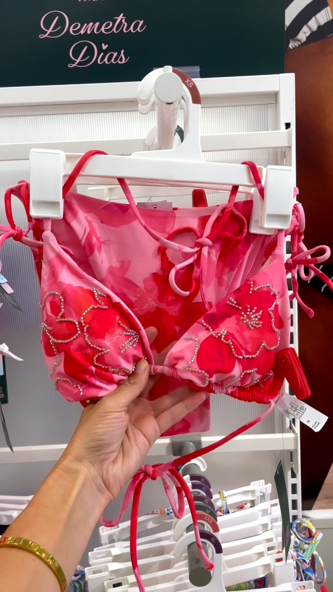 @Target left absolutely no crumbs with these new swim arrivals 😮‍💨 Save for your next Target run and share with a friend who needs to see (be sure you’re following me @showermeintarget for 🔗 🔗 to go through)

#LTKSeasonal #LTKTravel #LTKSwim