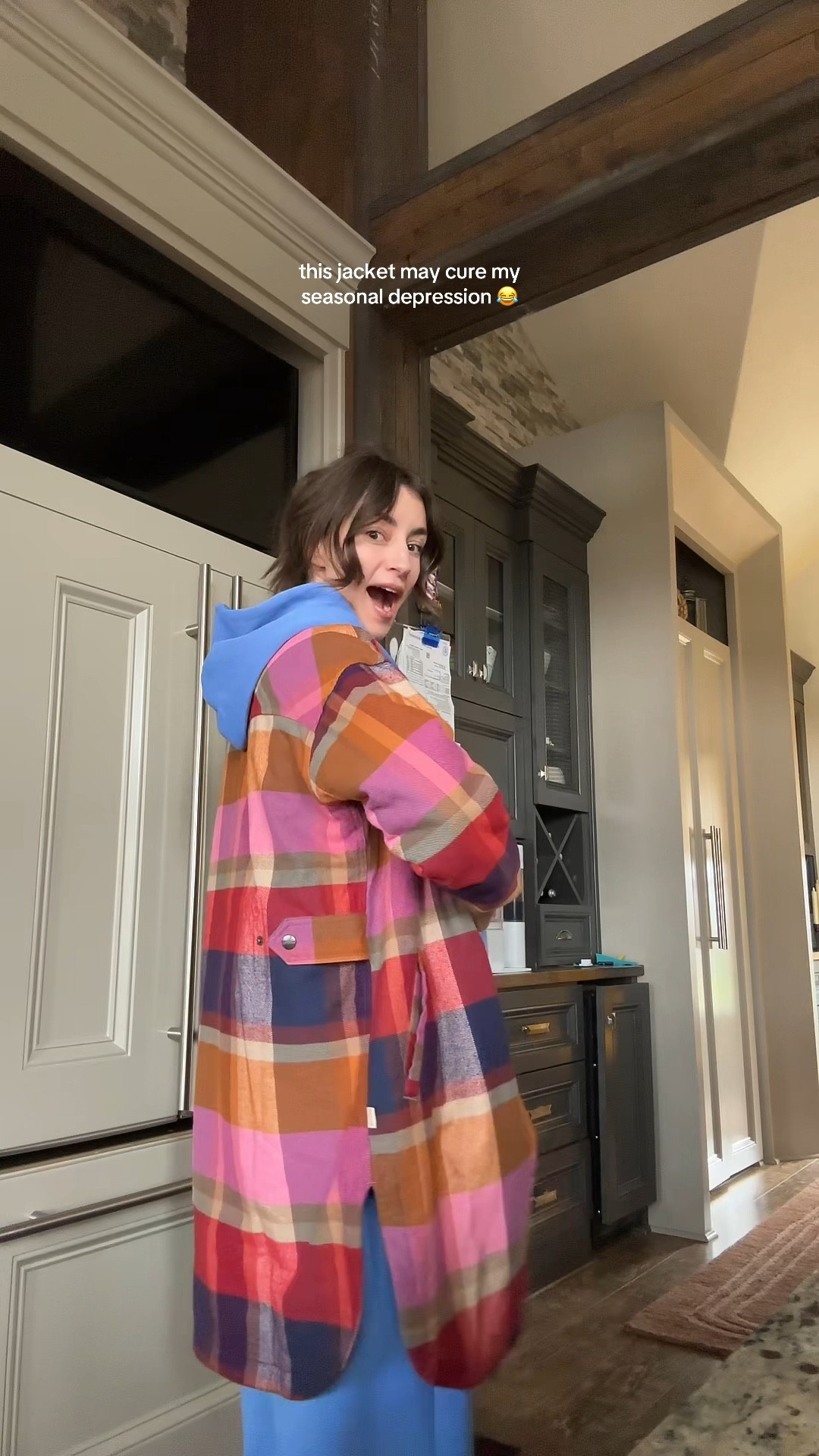 Wearing a size small in the sweatpants and the jacket!! 