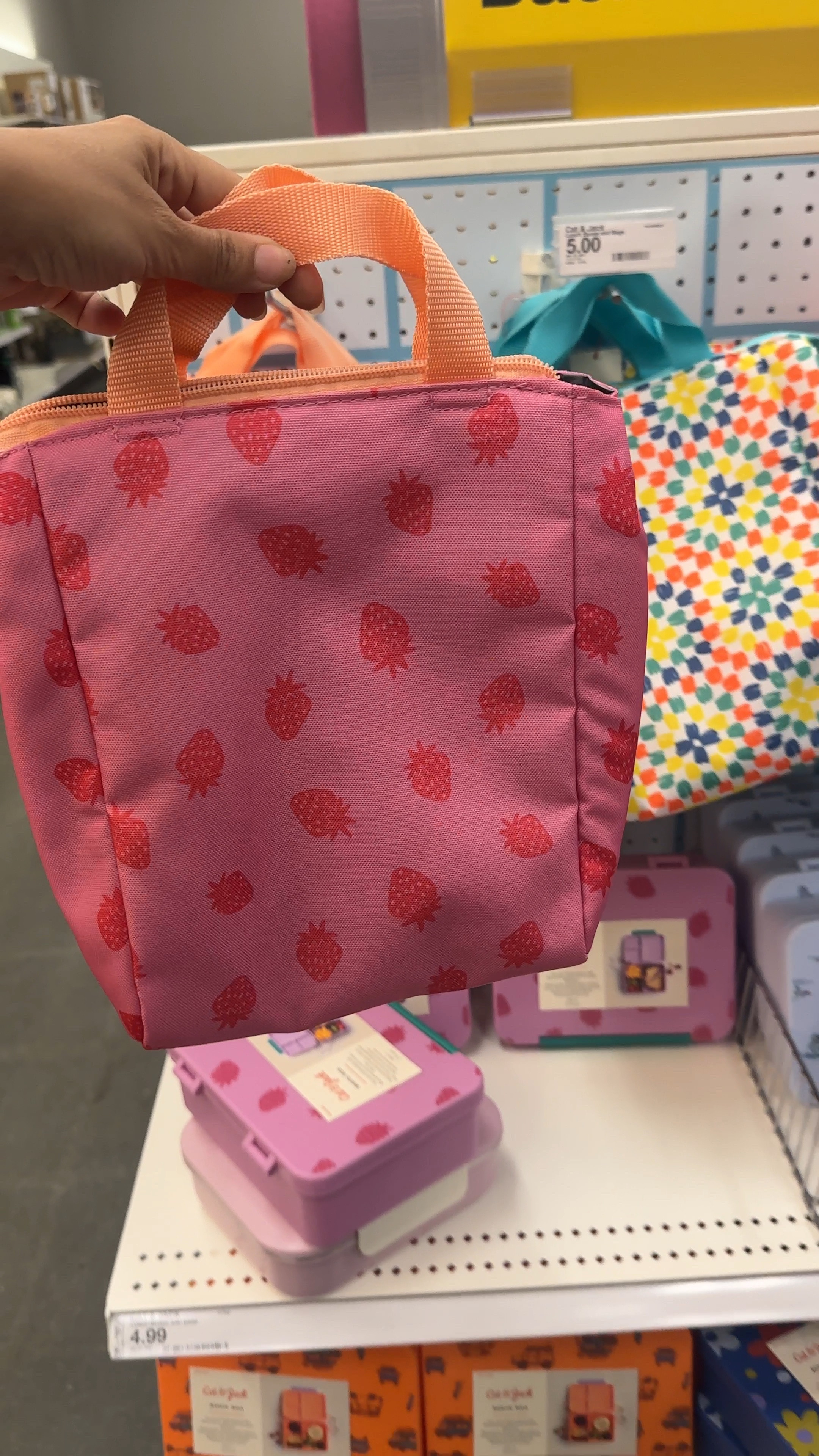 $5 Insulated lunch bags 🎒 
#targetBTS #targetkids #backpack #lunchbag #backtoschool #bentobox

#LTKItBag #LTKKids #LTKFamily