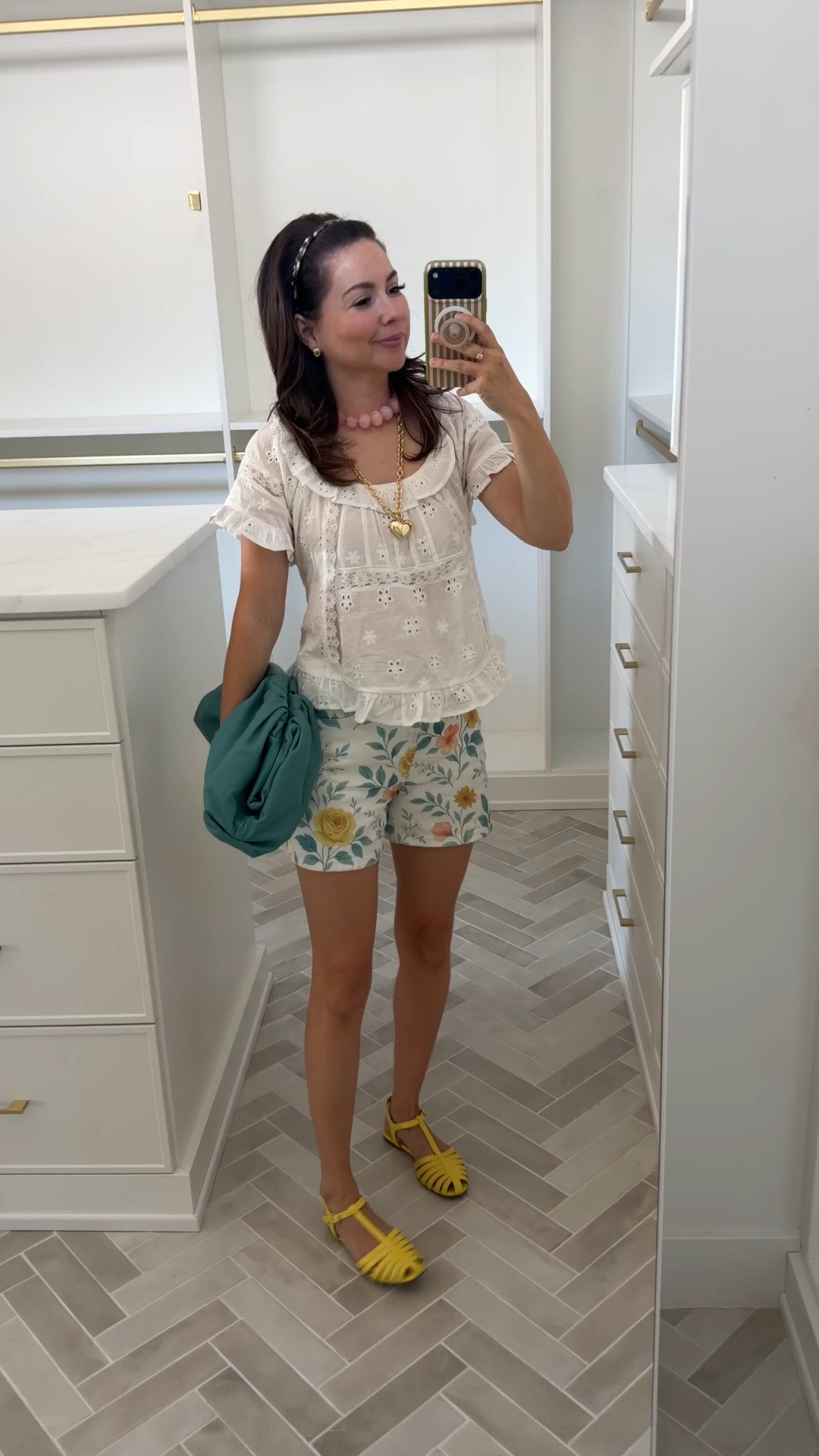 This is the kind of outfit that makes me excited to leave the house even if I’m just running errands. The floral shorts, the yellow sandals, the little vintage-feeling top… fun without trying too hard and actually petite-friendly. 

Top XS 
Shorts xs 
Sandals tts 5 

summer outfit ideas, petite-friendly fashion, 5’2 style, colorful summer outfit, casual mom outfit, jelly sandal outfit, floral shorts outfit, everyday summer style

#LTKootd #LTKgrwm
