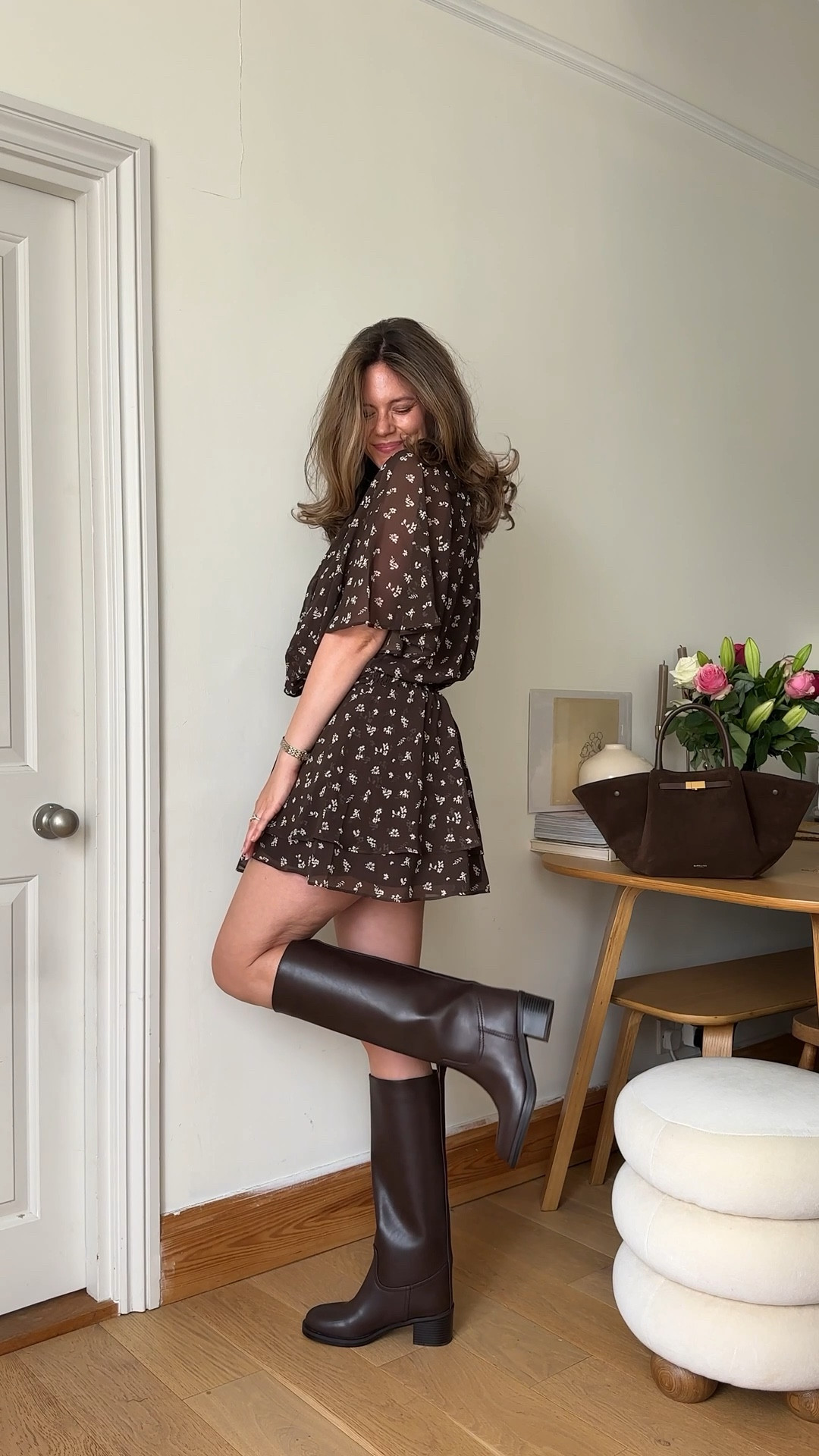 wearing a size M in the dress 🤍