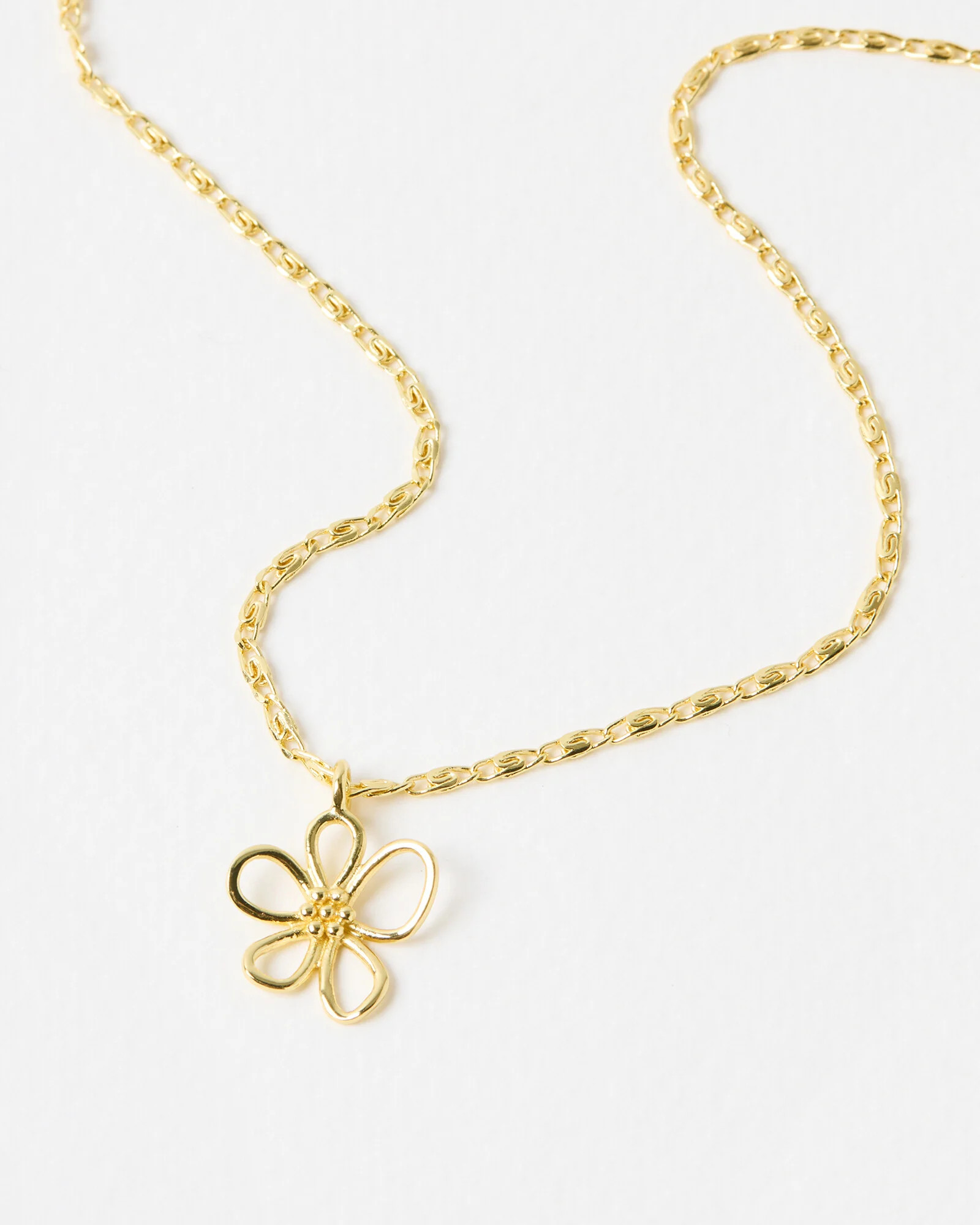 Alyssa Gold Plated Flower Pendant Necklace | Oliver Bonas | Oliver Bonas (Global)