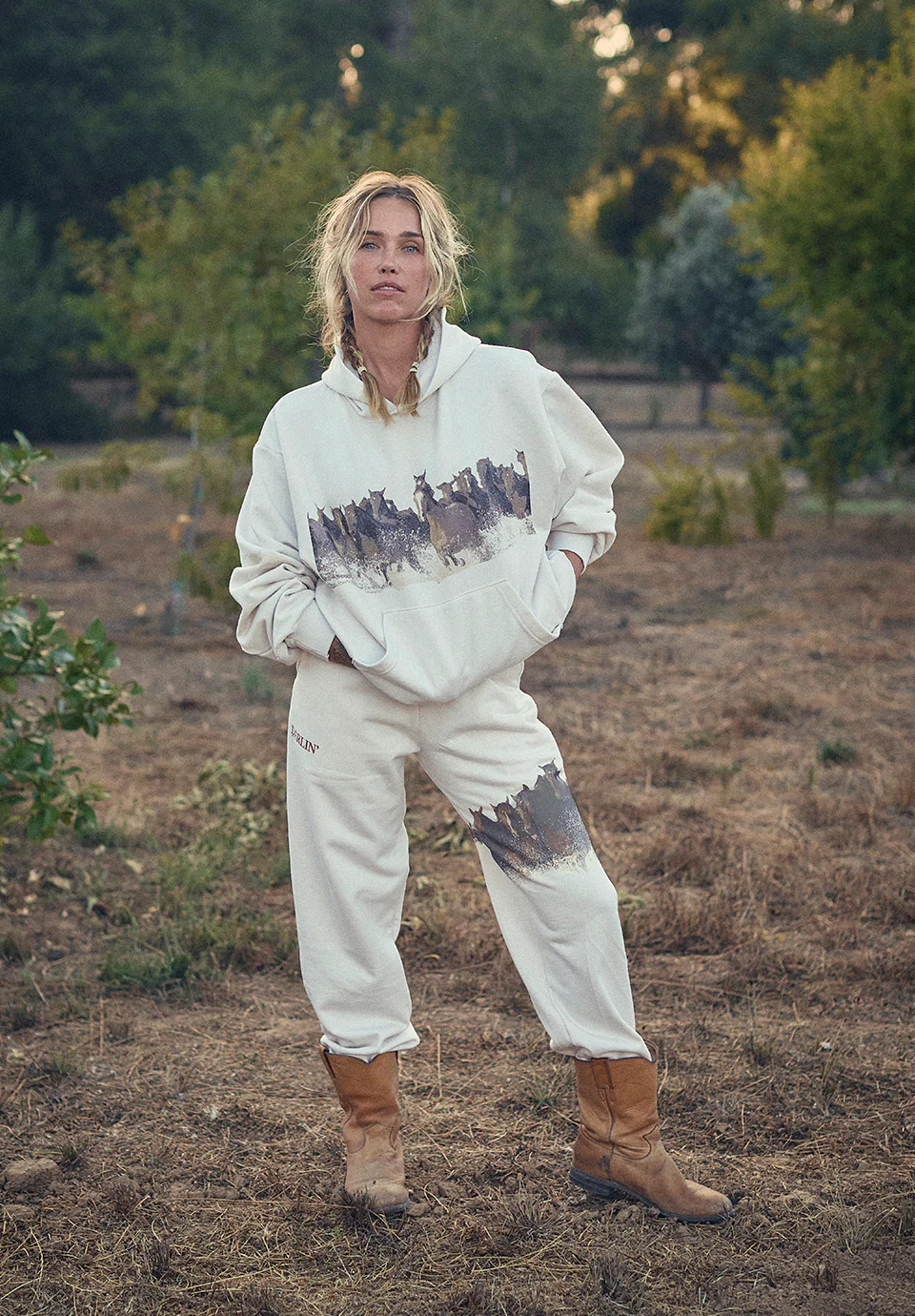 WILD HORSE Sweatpants - Creme | Darlin'