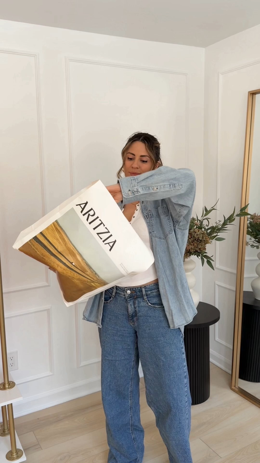 mini aritizia haul of some repeat purchases … this workout set is hands down one of my favorites it’s buttery soft and fits like a glove (this is the Villa pink color, wearing size 6/medium) and the tailored effortless pants are such a great staple (26 tall) 

#LTKootd #LTKActive #LTKgrwm