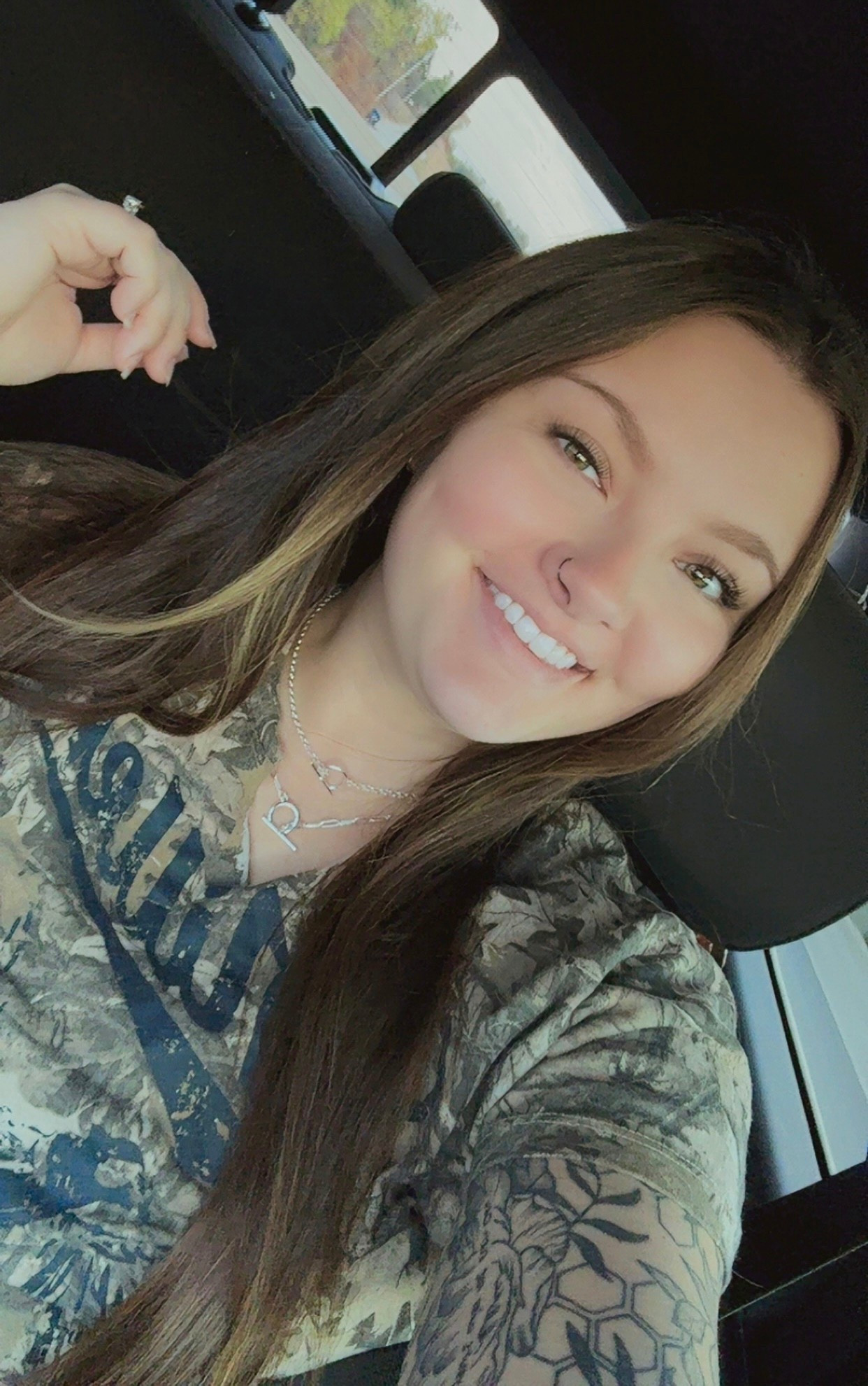 A little camo moment 🖤

#LTKStyleTip #LTKFindsUnder100 #LTKFindsUnder50