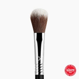 F03 High Cheekbone Highlighter™ Brush | Sigma Beauty