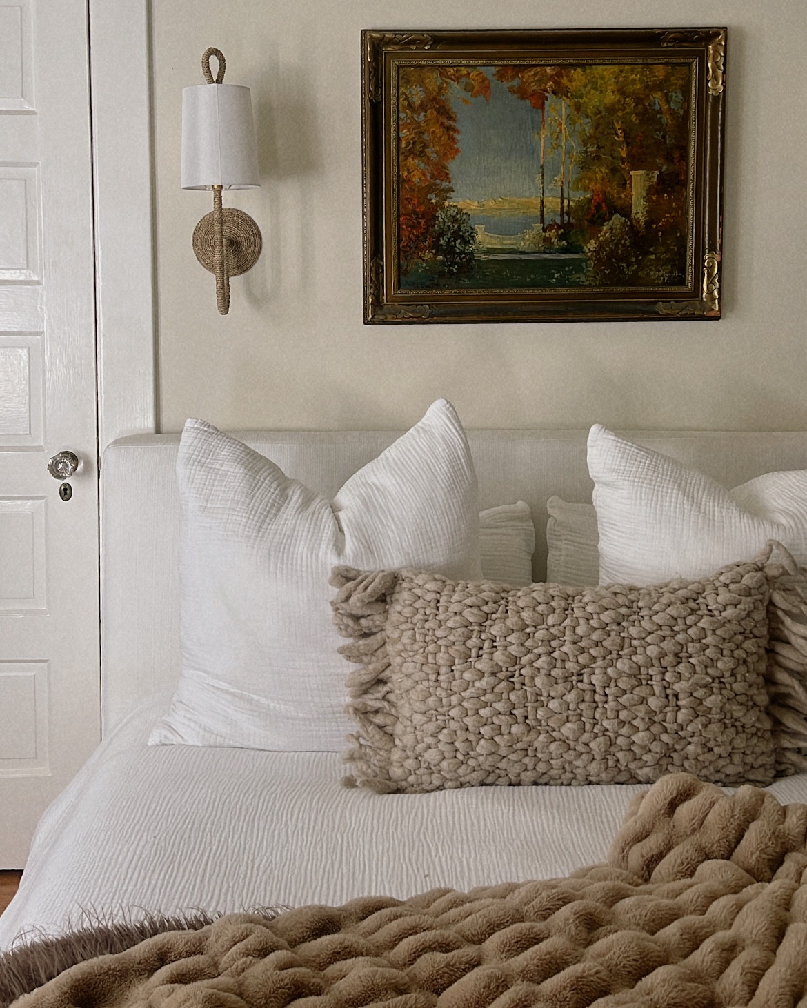 the best bedding I’ve ever had and it’s on MAJOR sale 

#LTKHome #LTKSaleAlert #LTKSeasonal