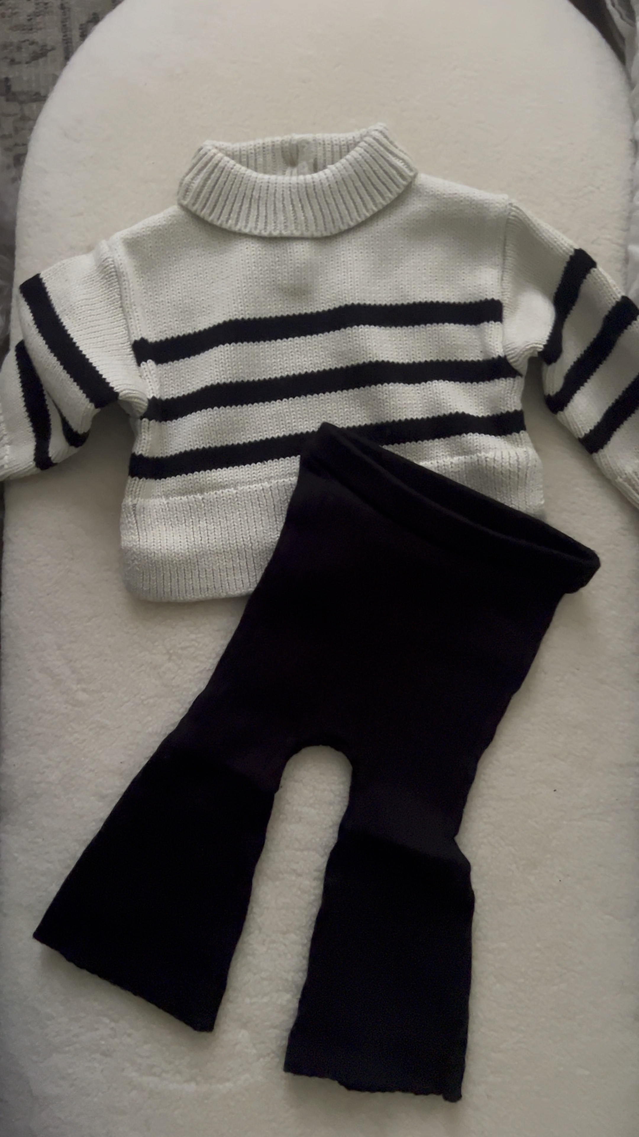 True Life: my newborn is chicer than me! This baby Gap set is currently 50% off! 😍 

#LTKbaby #LTKsalealert #LTKfamily