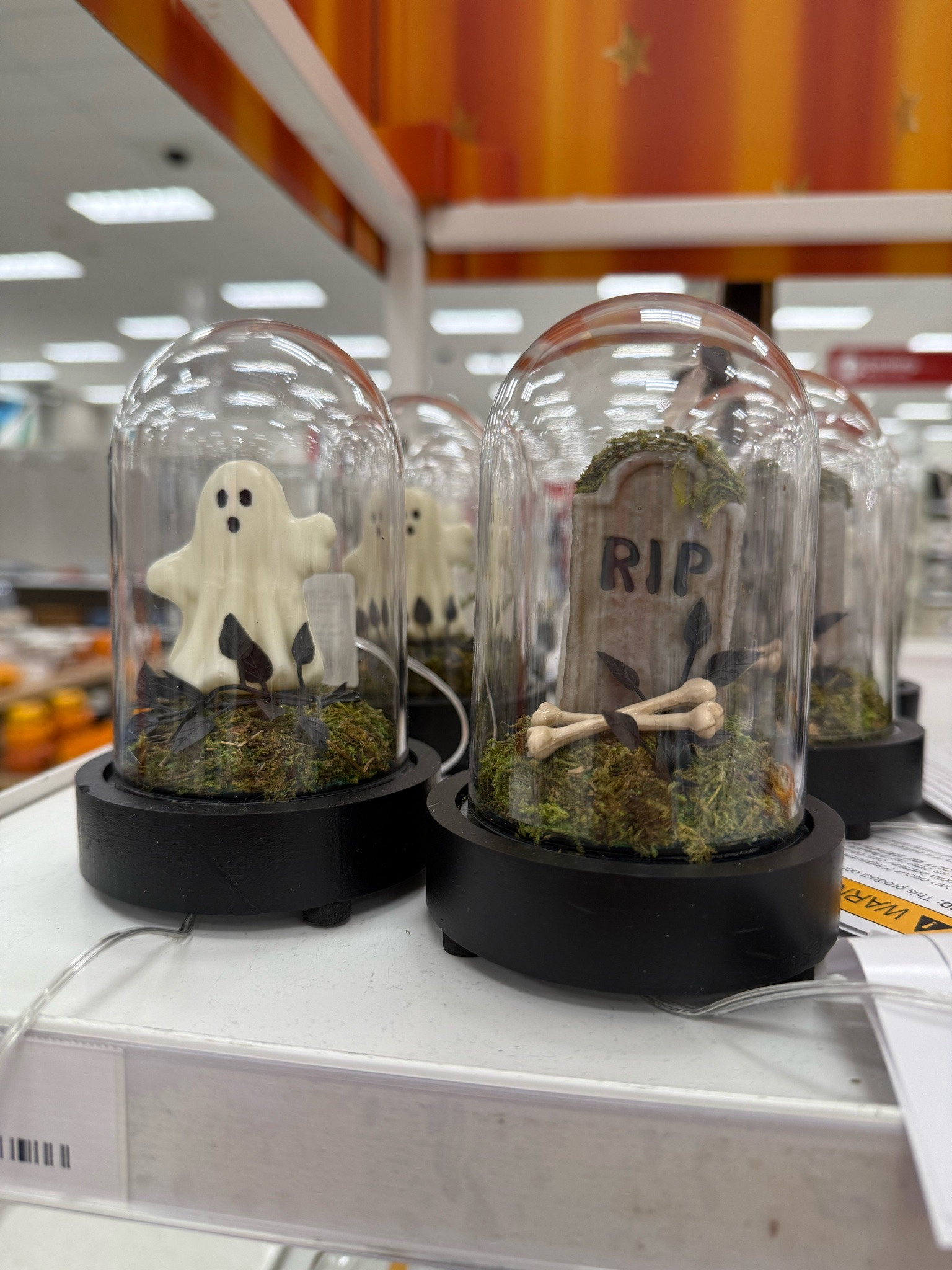 Halloween table decor

Halloween decor Halloween home decor spooky decor Target finds Target home

#LTKSeasonal #LTKHome #LTKmomlife