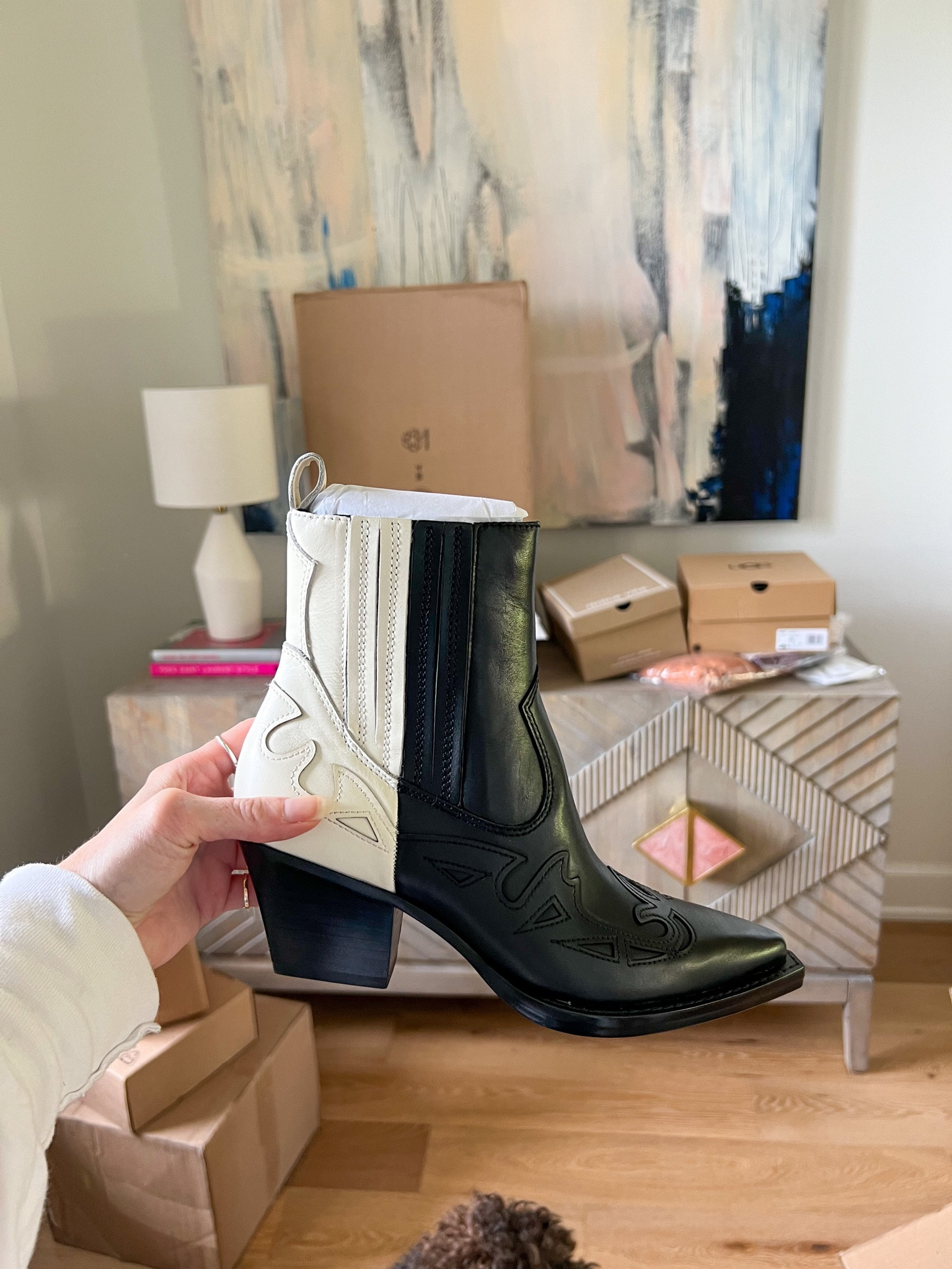 I’m obsessed Two tone booties AND on sale. 

Western wear, booties, fall style, boots, cowgirl inspo, Nordstrom 

#LTKxNSale #LTKshoecrush