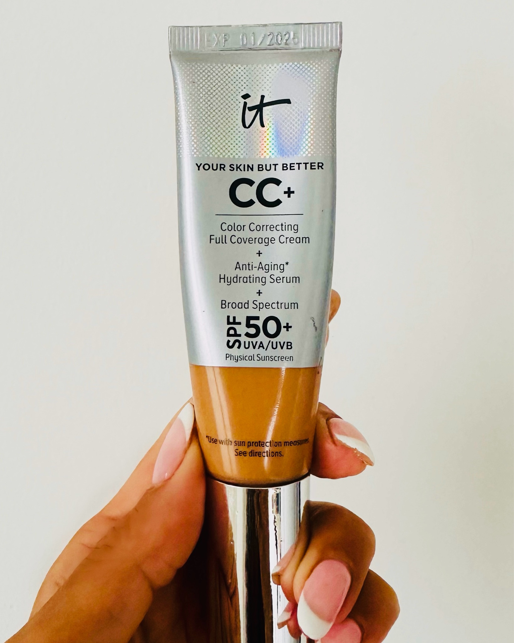 My new favorite foundation. I put this on first thing in the morning, it’s my SPF, my moisturizing serum and my FULL COVERAGE foundation all in one!! Then I workout…and proceed to my office where I work into the evening…it stays on and the FINISH HOLDS!! It’s miraculous and an absolute must-have for Summer travel!!

Please try and tell me what you think!! 20% off for first time order 🤍

#LTKtravel #LTKSeasonal #LTKbeauty
