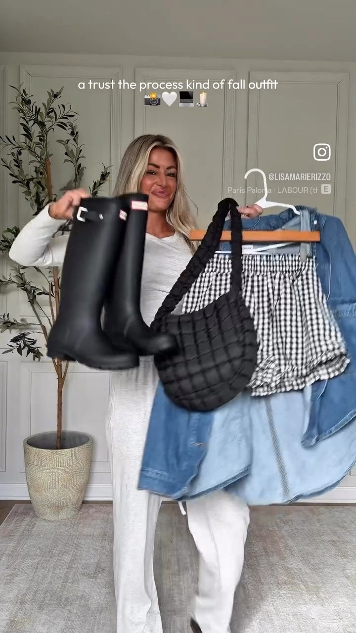 Trust the process 🤎🍂 This Amazon fall outfit is giving effortless, cozy + put together! Perfect for everyday wear, coffee runs or all the fall things.

Amazon fall outfit, Amazon fashion, fall outfit ideas, neutral fall outfit, cozy fall style, Amazon finds, affordable fall fashion, autumn outfit, casual fall outfit, mom style, everyday fall outfit, fall fashion finds