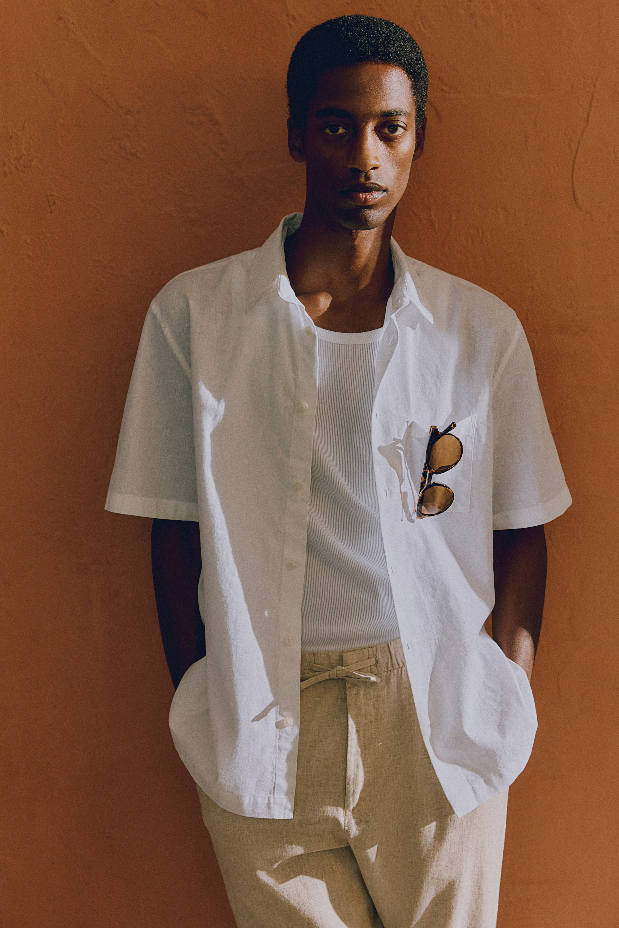 Regular Fit Linen-blend Shirt - Dark taupe - Men | H&M US | H&M (US + CA)