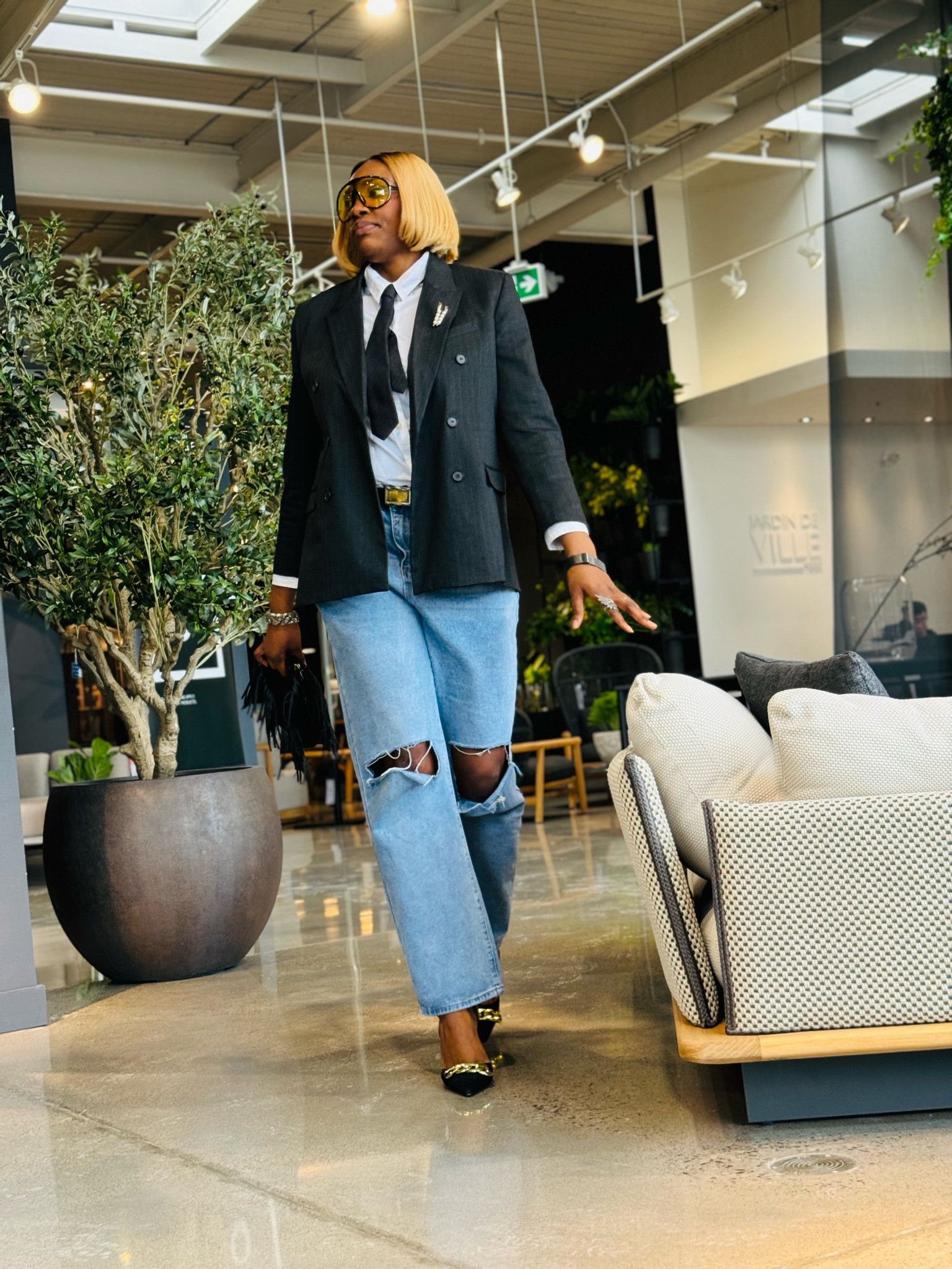 Boss chic outfit 

#LTKstyletip #LTKcanada #LTKwinter