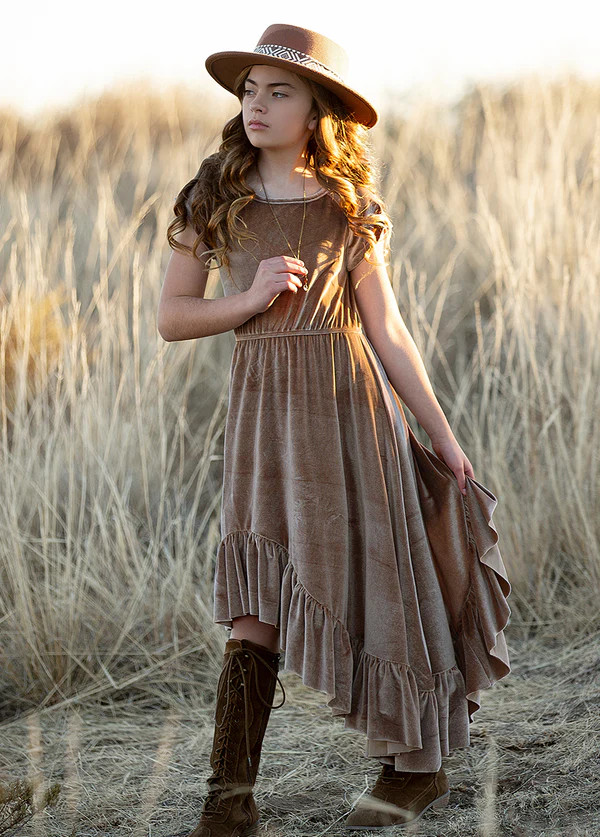 Aleena Dress in Taupe | Joyfolie