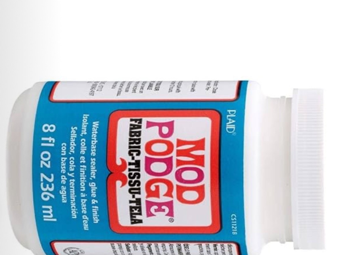 Must have for DIYing the keepsake - some type of adhesive is needed 🤗

#LTKFindsUnder50 #LTKHome #LTKSeasonal