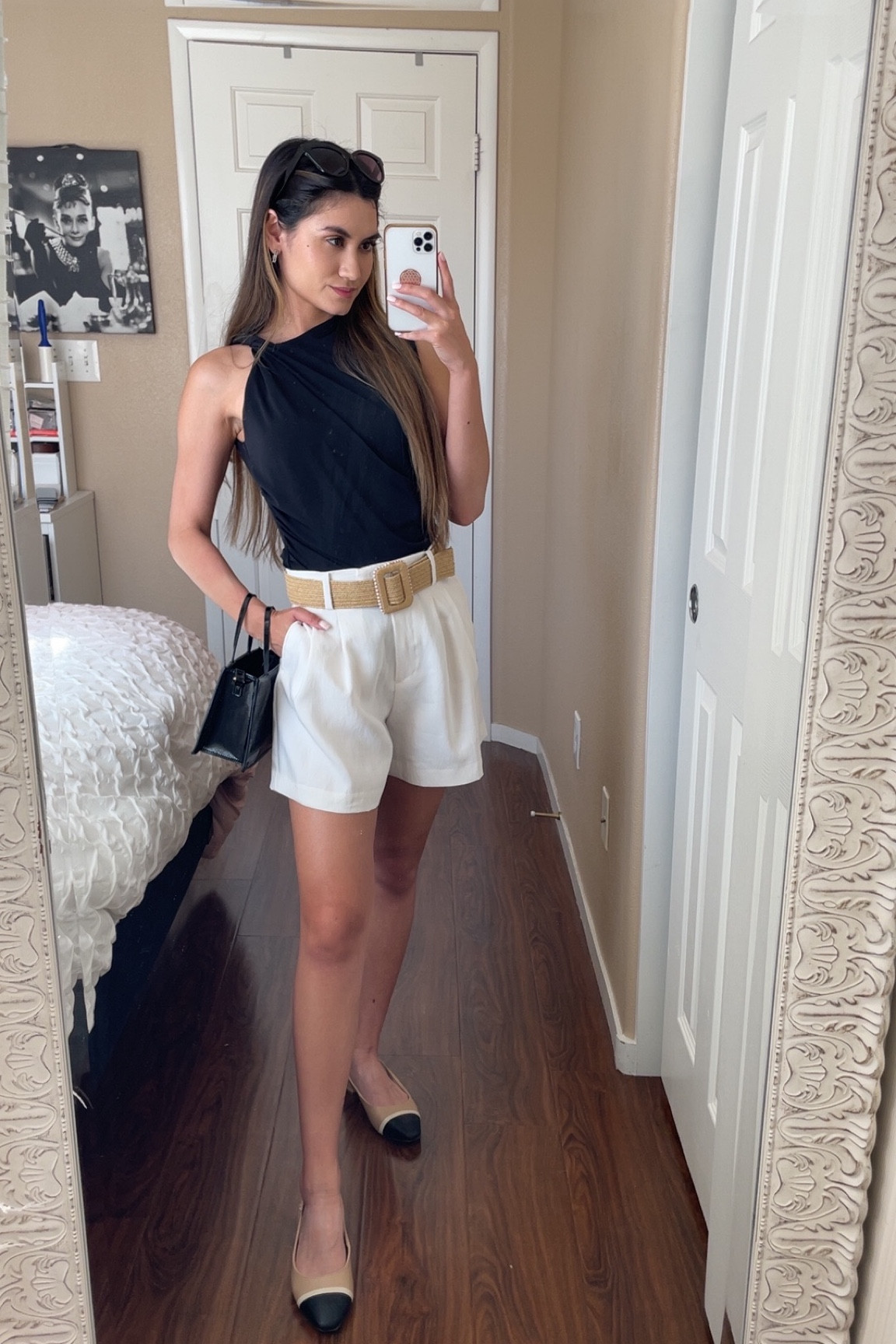 Minimal Style🤍🖤 
(linked exact & similar)
(shorts are in store only P/N is 12289919)


casual outfit, summer style, summer fashion, business casual, dinner outfit, effortless chic style, minimalist outfit, old money style, simple outfit, elegant style, classy outfit, linen shorts, 


#LTKWorkwear #LTKTravel #LTKStyleTip