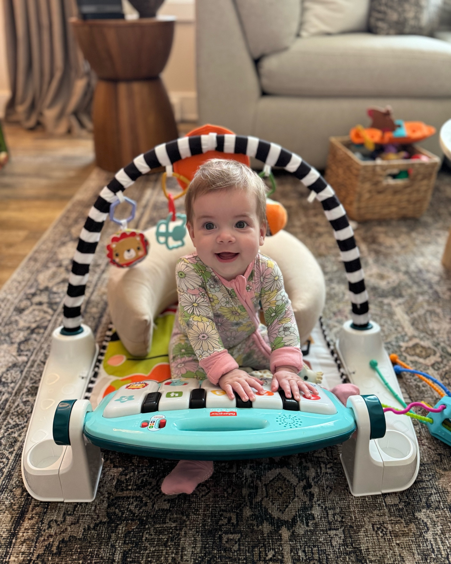 Girly is loving her kick and play piano even more so that she can now sit at it!! Giggles her butt off pressing all the buttons 🩷

Fisher price, baby favorites, 8 month old toys, 8 months, baby milestones 

#LTKFindsUnder100 #LTKBaby #LTKFamily
