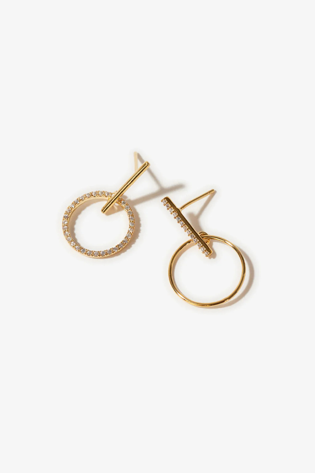 RAISING THE BAR EARRING | Kittenish