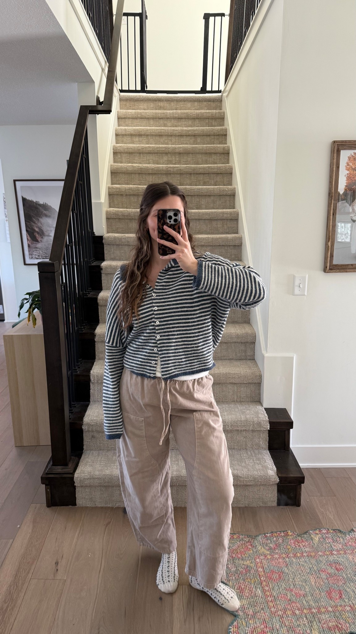 wearing a small in everything! 

Mom outfit, postpartum 

#LTKootd