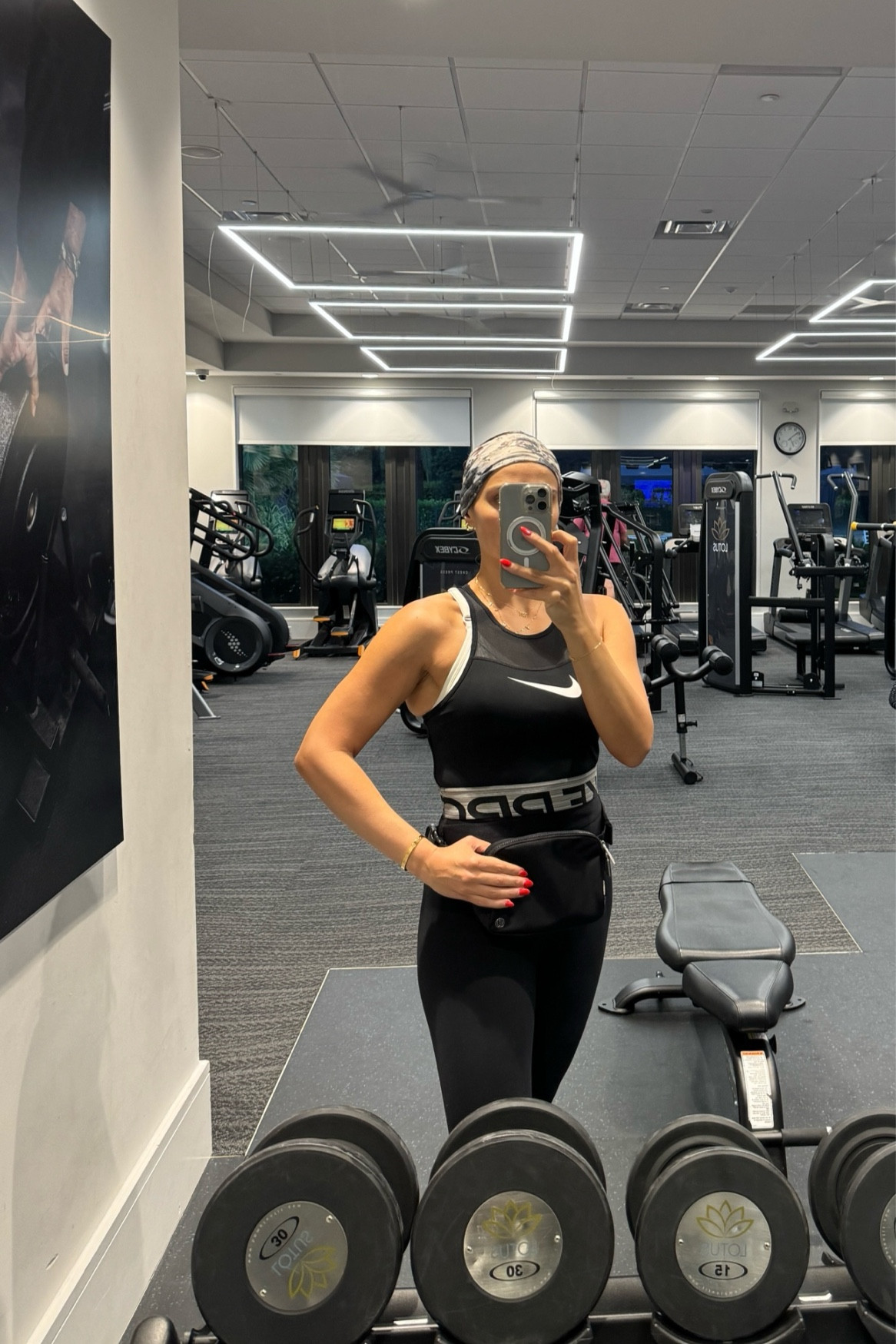  this gym outfit Not only does it look great, but it’s so comfortable and supportive, making every workout feel better. When you look good, you perform even better! 💪✨ 

#LTKStyleTip #LTKActive #LTKFitness