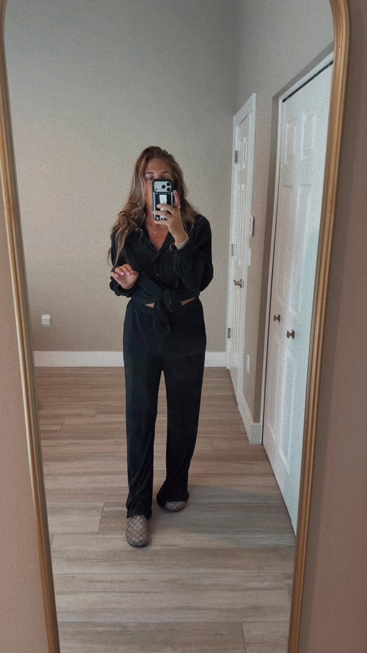Love this set!!!
Trending
Travel outfits
Amazon fashion

#LTKfall #LTKtravel #LTKstyletip