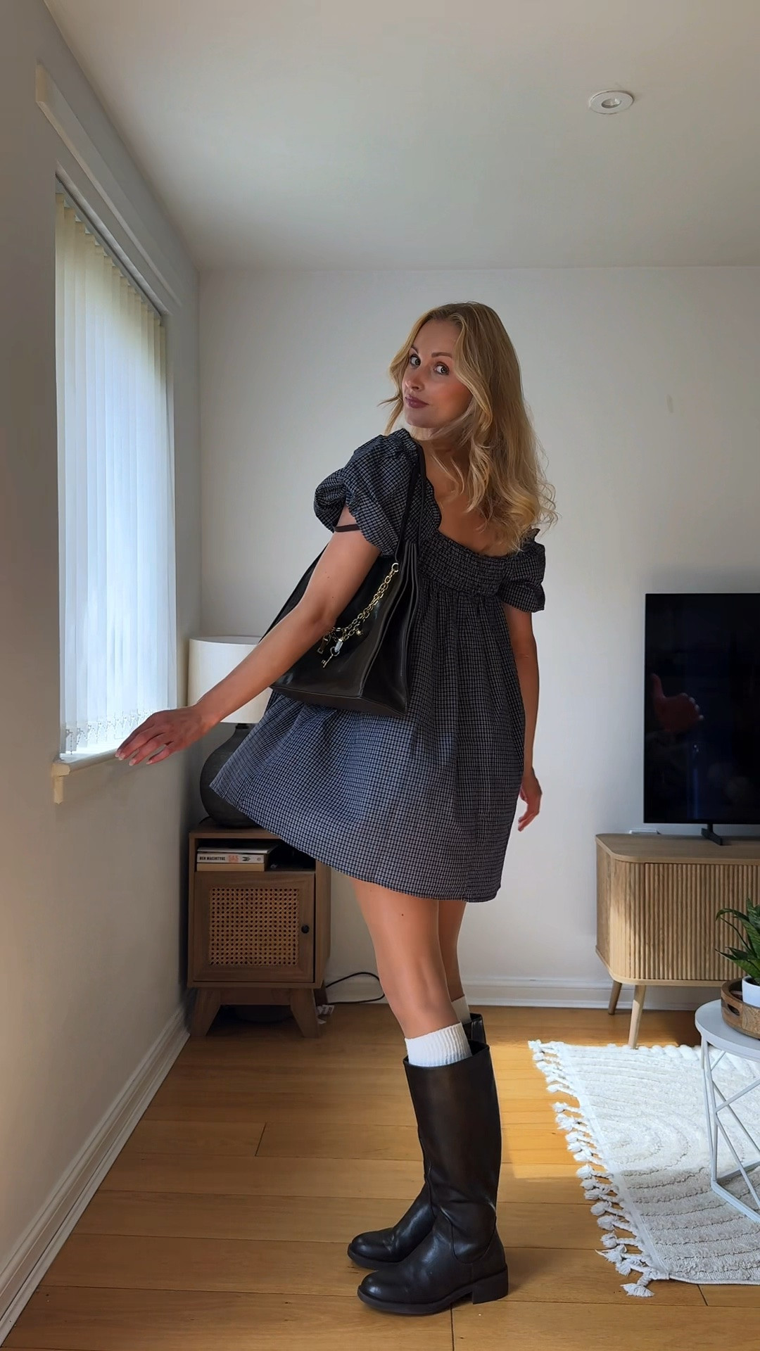 Cute fall dress ootd 🫶🏼

#outfitinspo#autumnoutfit#cidergang#fashionuk#minidress

#LTKautumn #LTKdatenight #LTKdresses