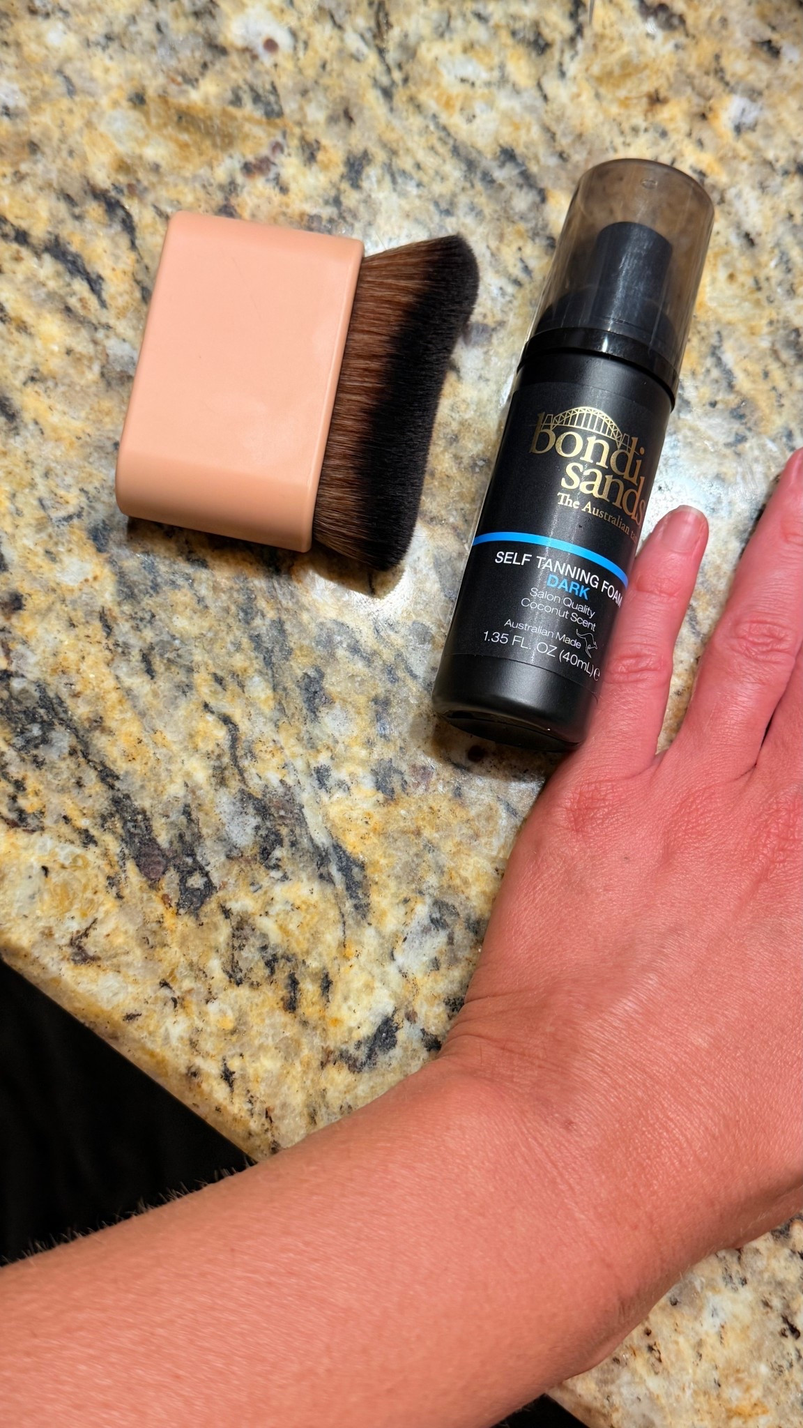 texts I send my best friend: self tanning edition

This foam + brush combo = smooth, streak-free hands. We LOVE a 𝘣𝘦𝘭𝘪𝘦𝘷𝘢𝘣𝘭𝘦 bronze.
Linked. 🤎


#LTKstorytime #LTKdayinmylife #LTKgrwm