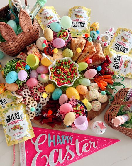 Easter basket; Easter candy; Easter decor 

#LTKhome #LTKSeasonal #LTKstyletip