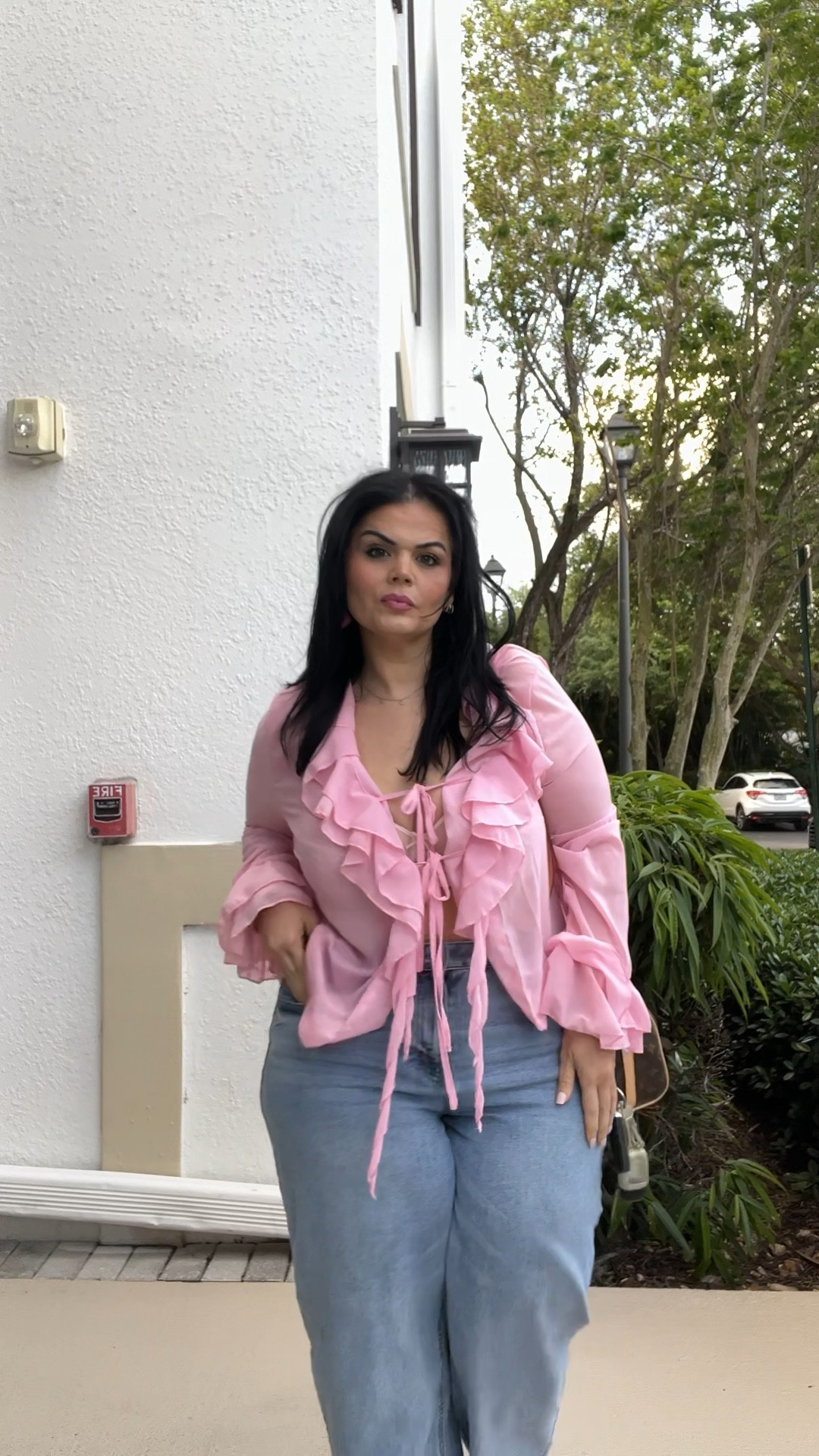 Sunday Solo Date outfit 

#LTKootd #LTKMidsize #LTKOver40